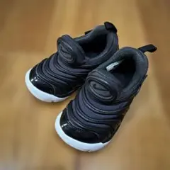 14cm NIKE ダイナモフリー　黒