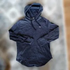 Hollister ダークブルー フード付きパーカー　日本XL　ホリスター　綿