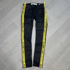OFF-WHITE archive ブラックデニム スリムフィット　26のサムネイル