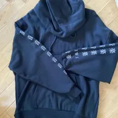 2025年最新】news パーカーの人気アイテム - メルカリ