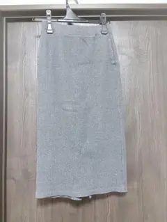 UNIQLOグレー タイトスカート Sサイズ