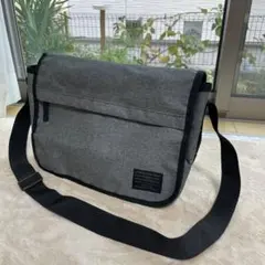 MOUNTAIN RANGE ショルダーバッグ メッセンジャーバッグ グレー