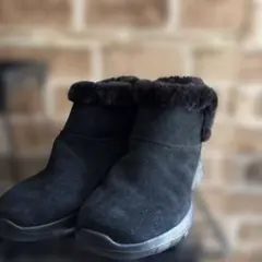 美品 スケッチャーズ ファーショートブーツ 24.0cm ブラック