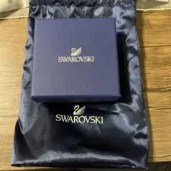 スワロフスキーピアス