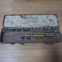 Item thumbnail for item 1388532d-4a75-4b36-8b57-570c04eabefe