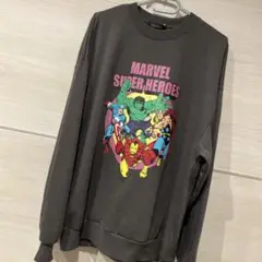 新品☆Marvel Super Heroes トレーナー チャコール　グレー　L