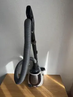 動作品】SHARP サイクロン掃除機 EC-CT12-C - メルカリ