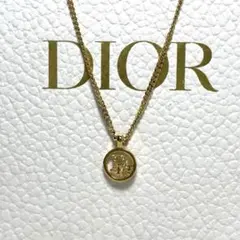 クリスチャンディオール　Diorロゴネックレス　ゴールド　メンズ/レディース