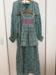 ヌキテパ　ワンピース　グリーン 7/7までタイムセール ヌキテパ ワンピース Cotton グリーン