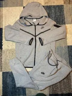 テックフリース ランニングウェア