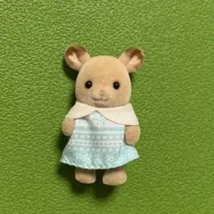 シルバニア　シカ　シカの赤ちゃん　旧デザイン　人形　赤ちゃん　激レア　廃盤　貴重