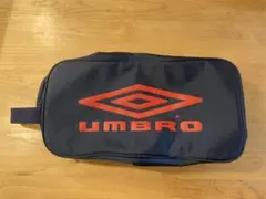 UMBRO アンブロ シューズケース ネイビー×レッド シューズバッグのサムネイル