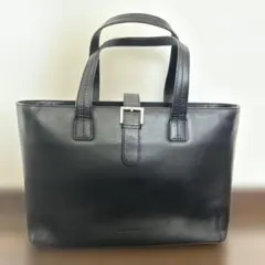 BURBERRY バーバリー レザー トートバッグ ブラック【正規品】のサムネイル