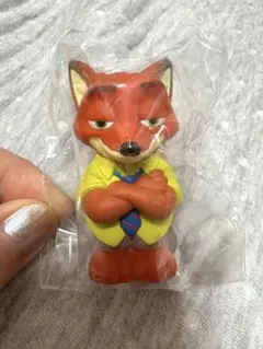 ディズニー　ズートピア　ニック・ワイルド　ソフビ　パペットマスコット