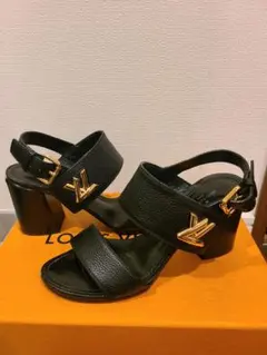 Item thumbnail for item 137f74f8-4ff2-49ab-8754-cd5a9263584f