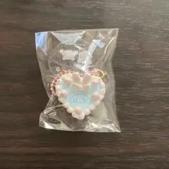 サンリオ メゾピアノ シークレットチャーム シナモン ブルーベリエちゃん