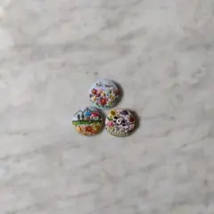 刺繍ブローチ cosmo ハンドメイド 2個セット