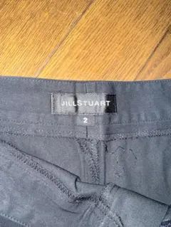 JILLSTUARTショートパンツのサムネイル