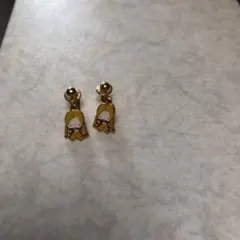 パティ&ジミィ　パティのイヤリングのサムネイル