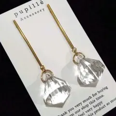 《№658》‪ꫛꫀꪝ ゴールドバー×多面カット×ガラスピアス