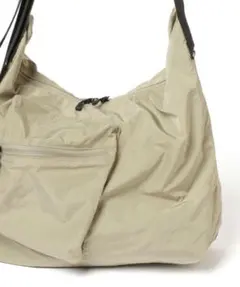 niko and... 4ポケットベルトショルダーバッグ(ベージュ) ニコアンド