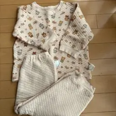 【ユニクロ】シルバニア　パジャマ　100