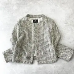 Item thumbnail for item 37e43661-fea4-443f-ae83-ca6ad65d2e7c