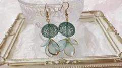 花びらピアス＆イヤリング 大ぶり 花 花びら