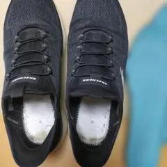 スケッチャーズ 26.0 4E 黒