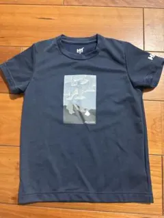 【美品】HELLY HANSEN ネイビー Tシャツ 120のサムネイル