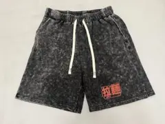 スプラッター加工 グレーショートパンツのサムネイル