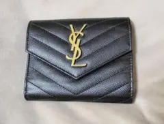 Yves Saint Laurent3つ折り財布のサムネイル