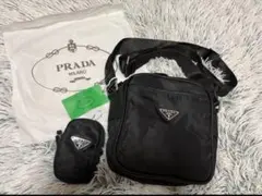 PRADA ブラック ショルダーバッグ