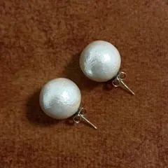 K10 YG コットンパールピアス