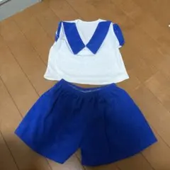 ベビー服トップスとショートパンツ セット