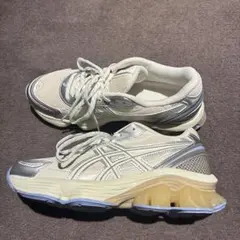 ASICS GEL-KINETIC FLUENT スニーカー