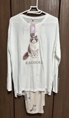 新品、未使用 Candy Closet 長袖　薄手　パジャマ ラグドール柄　猫