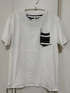 FREDY & GLOSTER ホワイト Tシャツ 胸ポケット付き M】のサムネイル