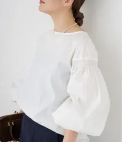 完売！Neige(ネージュ)♡フローラルペタルショートスリーブブラウス
