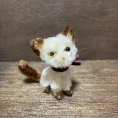 Item thumbnail for item 23fad083-ace0-4d41-b130-110c3b51eee8