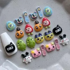無言購入OK⭕️ たまごっち 携帯 ネイル　ネイルパーツセット