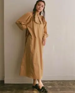 philme back tiered one piece beige 大園桃子