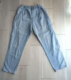 テーパード デニムパンツ