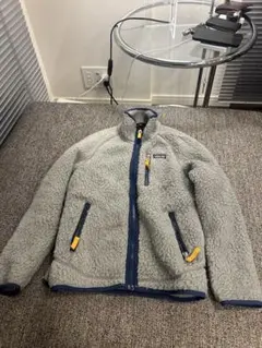 patagonia フリースジャケット Sサイズ グレー