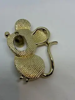 ヴィンテージ アクセサリー　サラコベントリー　マウス ネズミ　ブローチのサムネイル