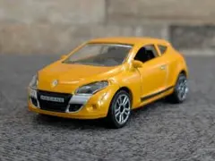 マジョレット ルノー メガーヌ RS ミニカー オレンジ - メルカリ