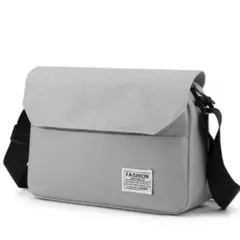 メッセンジャーバッグ　ショルダーバッグボディバッグ　ユニセックス　グレー