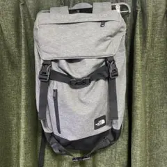 ひ*ん様 THE NORTH FACE ライトグレー バックパック 25L ひ*ん様 THE NORTH FACE ライトグレー バックパック 25L - メルカリ