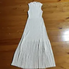 anuans ノースリーブニットワンピース ベージュ