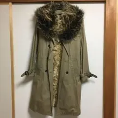 muller of yoshiokubo ミュラーオブヨシオクボ トレンチコートのサムネイル